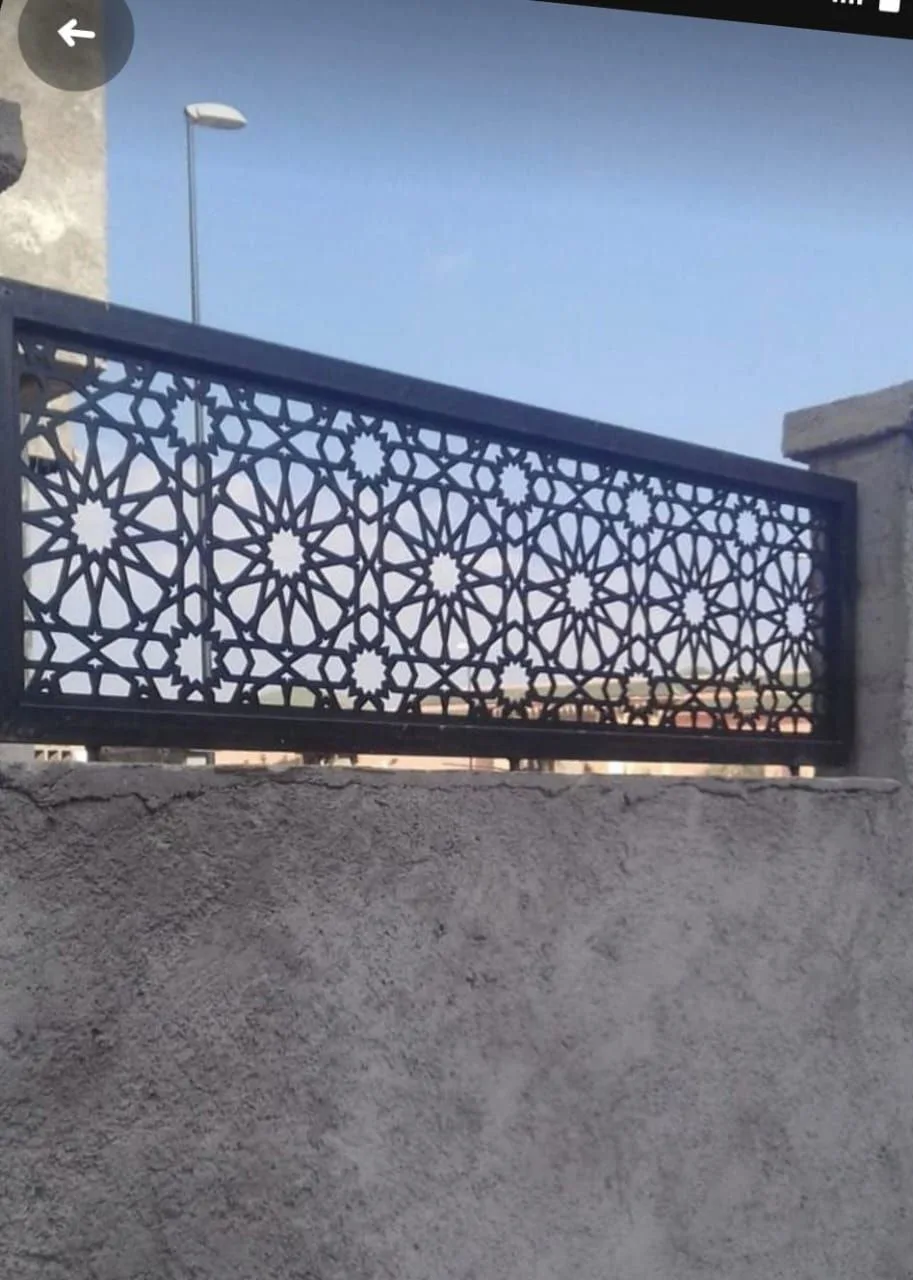 سواتر لكسان